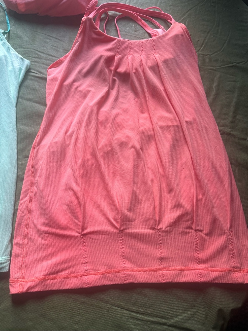 Lululemon Summer Tank Bundle - Coral Pink & Mint - Picture 13 of 16